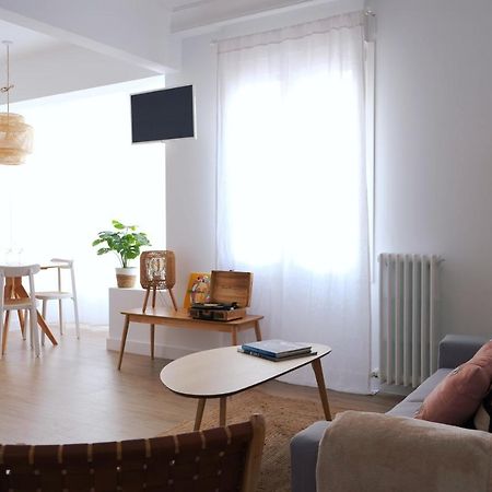 Bright And Modern Apartment In Bilbao City Center Extérieur photo