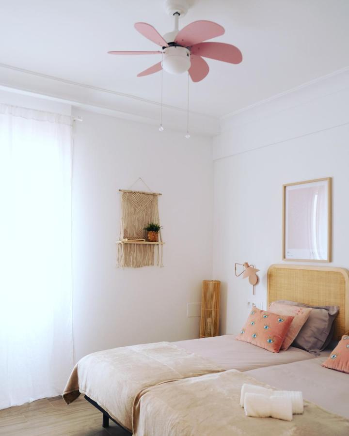 Bright And Modern Apartment In Bilbao City Center Extérieur photo
