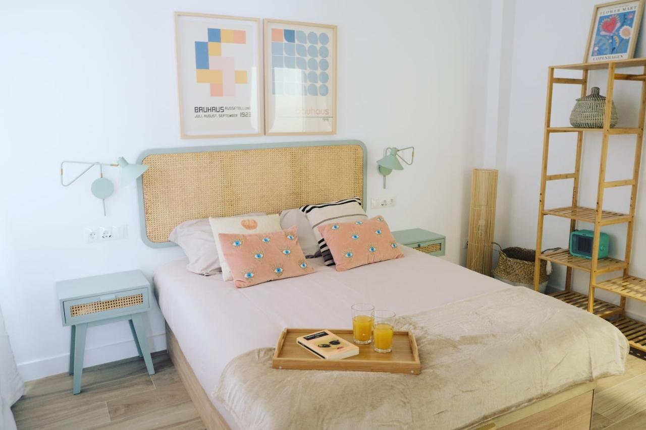 Bright And Modern Apartment In Bilbao City Center Extérieur photo