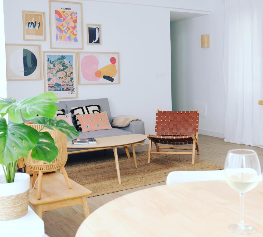Bright And Modern Apartment In Bilbao City Center Extérieur photo